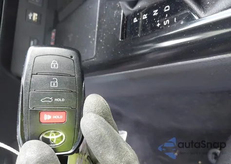 2025 Toyota Camry Le из США, поврежденный, VIN 4T1DAACK9SU128861